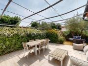 Villa de 130m2 sous décennale, garage et piscine Villa de 130m2 sous décennale, garage et piscine