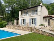 Villa de 175 m2 au calme Terrain de 4 136 m2 Tourrettes
