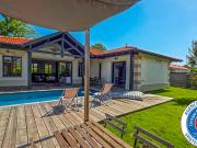 Villa de 2021 avec 3 chambres, garage et piscine