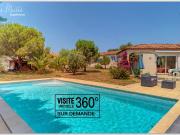 Villa de 218m² habitable, 8 pièces avec piscine, garage...