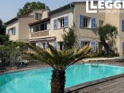 Villa de 323M2  7 chambres 6 salle de bains, Garage et...