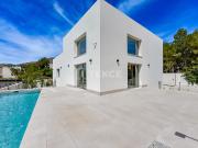 Villa de 3 dormitorios con piscina privada en Finestrat...