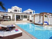 Villa De 3 Dormitorios Perfectamente Presentada Con...