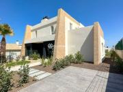 Villa de 3 habitaciones en venta en Alicante, Alicante