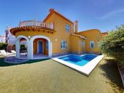 Villa de 3 habitaciones en venta en Oliva, Valencia