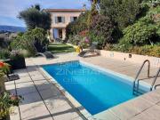 Villa de 4 chambres de luxe en vente Nice, France Villa de 4 chambres de luxe en vente Nice, France
