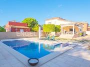Villa de 4 habitaciones en venta en Alicante, Alicante