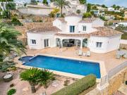 Villa de 4 habitaciones en venta en Benissa, Alicante