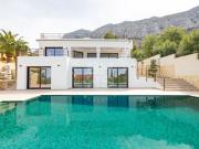 Villa de 4 habitaciones en venta en Denia, Alicante