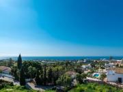 Villa de 4 habitaciones en venta en Rio Real, Malaga