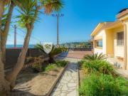 Villa de 4 habitaciones en venta en Santa Susanna, Barcelona