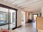 Villa de 5 dormitorios con piscina infinita y vistas al...