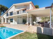 Villa de 5 habitaciones en venta en Barcelona, Barcelona