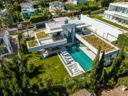 Villa de 5 habitaciones en venta en Marbella, Malaga