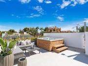 Villa de 5 habitaciones en venta en Marbella, Malaga