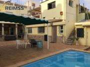 Villa de 6 habitaciones en venta en Barcelona, Barcelona