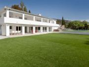 Villa de 6 habitaciones en venta en Marbella, Malaga