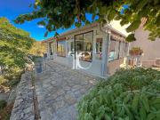 Villa de charme avec piscine et 4362 m² de terrain 115m²...