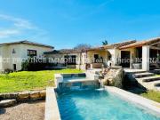 Villa de charme contemporaine sur 4000 m² de terrain et vue