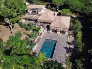 Villa De Charme Plage A Pied 250m² La Croix Valmer