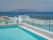 Villa de diseño con vistas al océano en Callao Salvaje...