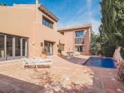 Villa de estilo andaluz en Guadalmina Alta, situada en...