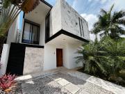 Villa de Lujo con Acabados de Mármol en Playa del...
