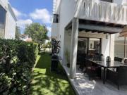 VILLA DE LUJO CON VISTA AL CAMPO DE GOLF – PARAÍSO...