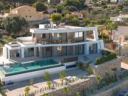 VILLA DE LUJO CON VISTAS AL MAR A LA VENTA EN BENISSA.....
