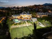 Villa de lujo contemporáneo en La Cerquilla, Nueva...