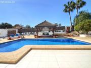 Villa de lujo de 5 dormitorios con casa de huéspedes y...