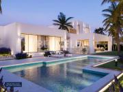 Villa de lujo de estilo Ibizenco con vistas al mar en...