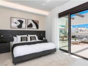 VILLA DE LUJO DE OBRA NUEVA EN CIUDAD QUESADA