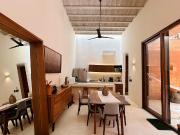 VILLA DE LUJO DENTRO DE PRIVADA EN EL CENTRO DE MERIDA