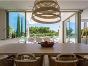 Villa de lujo en venta en Las Colinas Golf & Country Club