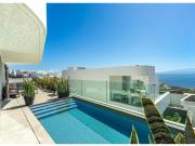 VILLA DE LUJO EN ZONA RESIDENCIAL ROKABELLA