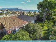 VILLA DE LUXE 326m² PISCINE GARAGE NOMBREUX PARKINGS...