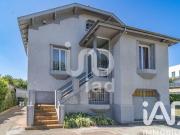 Villa de luxe de 5 pièces en vente Bron, Auvergne Rhône...