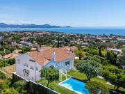 Villa de luxe de 7 pièces en vente Saint Aygulf,...