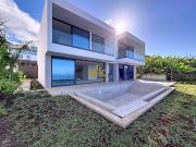 Villa de luxo T3 com vista mar e piscina