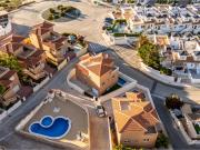 Villa De Nueva Construcción En Rojales.. Villa de nueva...