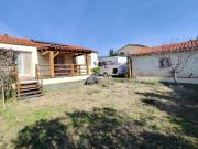 Villa de plain pied avec jardin et garage indépendant