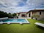 VILLA DE PLAIN PIED AVEC PISCINE