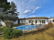 Villa de plain pied avec piscine aux portes d'Uzès!