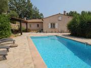 Villa de plain pied avec piscine, proche village Montauroux