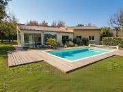 Villa de plain pied avec vue imprenable sur le Ventoux