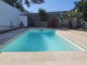Villa de plain pied rénovée avec piscine – Garéoult...
