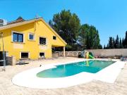 Villa de Prestigio a 25 Minutos de Valencia: Confort,...