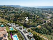 VILLA DE STANDING A MANDELIEU