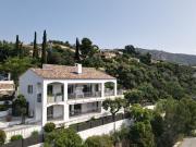 VILLA DE STANDING VUE MER AVEC POSSIBILITE DE RENDEMENT...